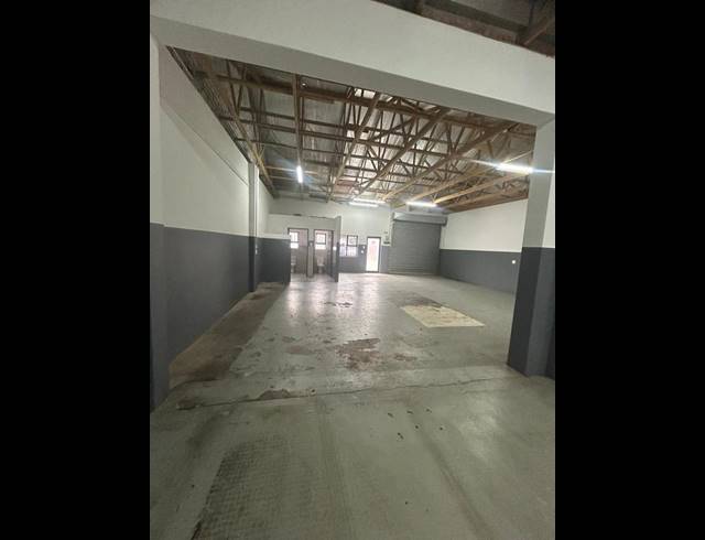 BUSINESS PROPERTY TO RENT IN FAIRVIEW